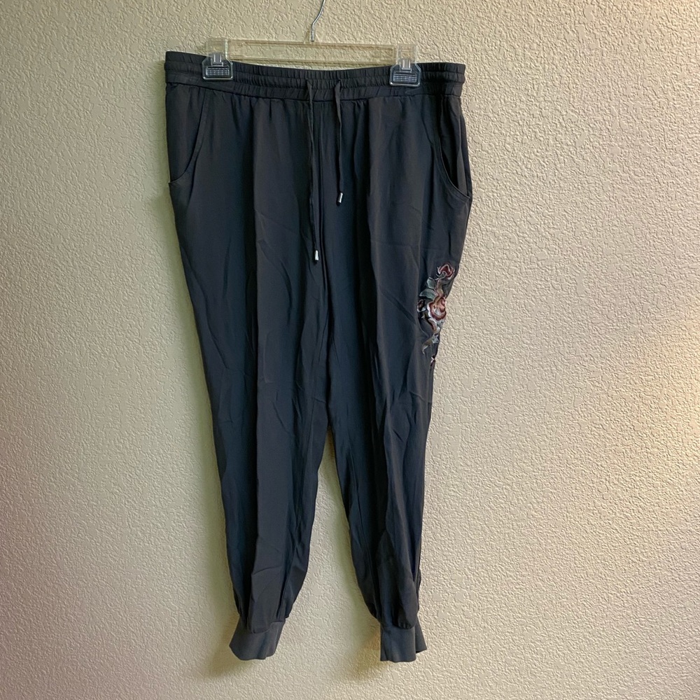Venus floral pants